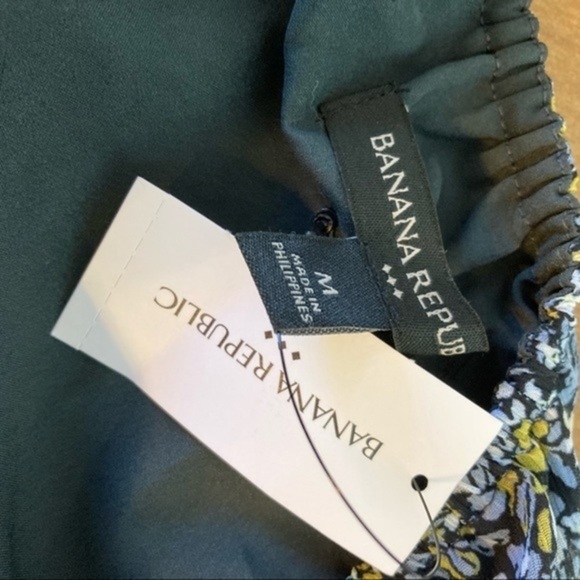 NWT Banana Republic Ditsy Floral Blue Spaghetti Strap Tank Top Size medium - Picture 11 of 11